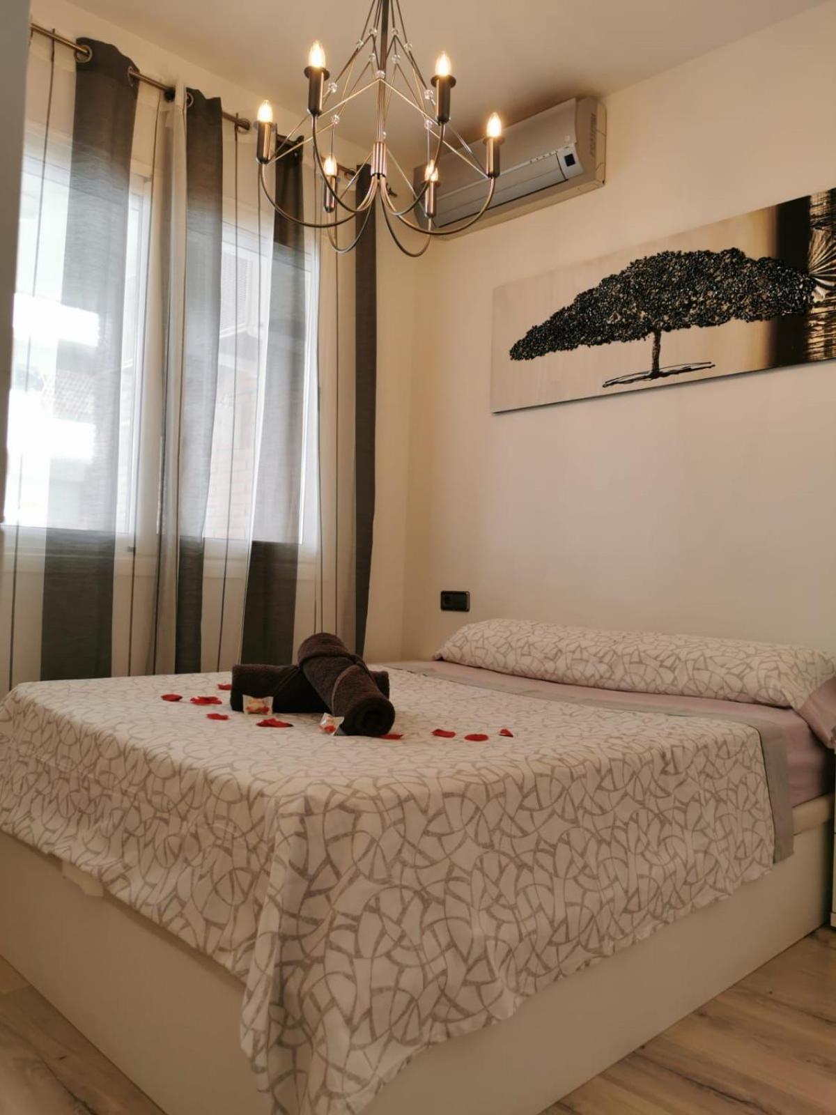 Apartment Ruby Лорет де Мар Екстериор снимка