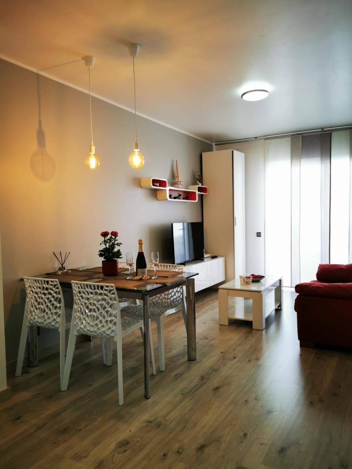 Apartment Ruby Лорет де Мар Екстериор снимка