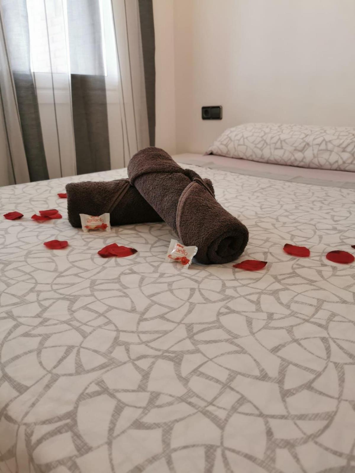Apartment Ruby Лорет де Мар Екстериор снимка